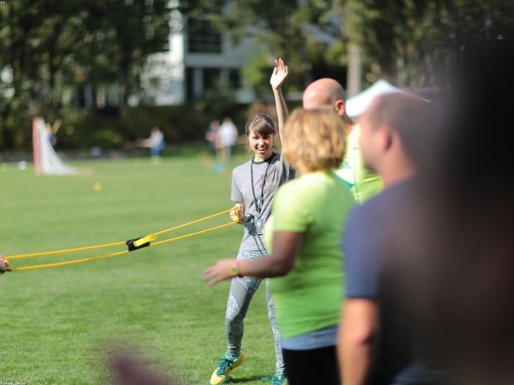 ការបង្កើតសង្គមថ្មីក្នុងការកម្សាន្ត