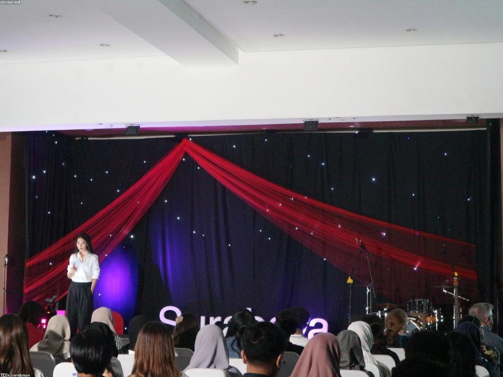 កម្សាន្តសង្គម: ការស្តង់ដារនៃសកម្មភាពកម្សាន្តក្នុងសង្គមមួយ