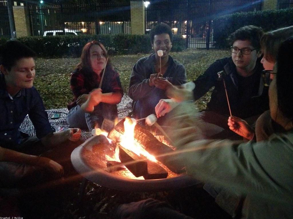 ការបង្កើតសង្គមថ្មីក្នុងការកម្សាន្ត