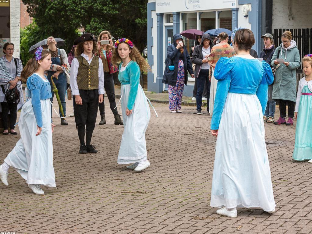 អត្ថប្រយោជន៍នៃការបង្កើតព្រឹត្តិការណ៍កម្សាន្តសង្គម